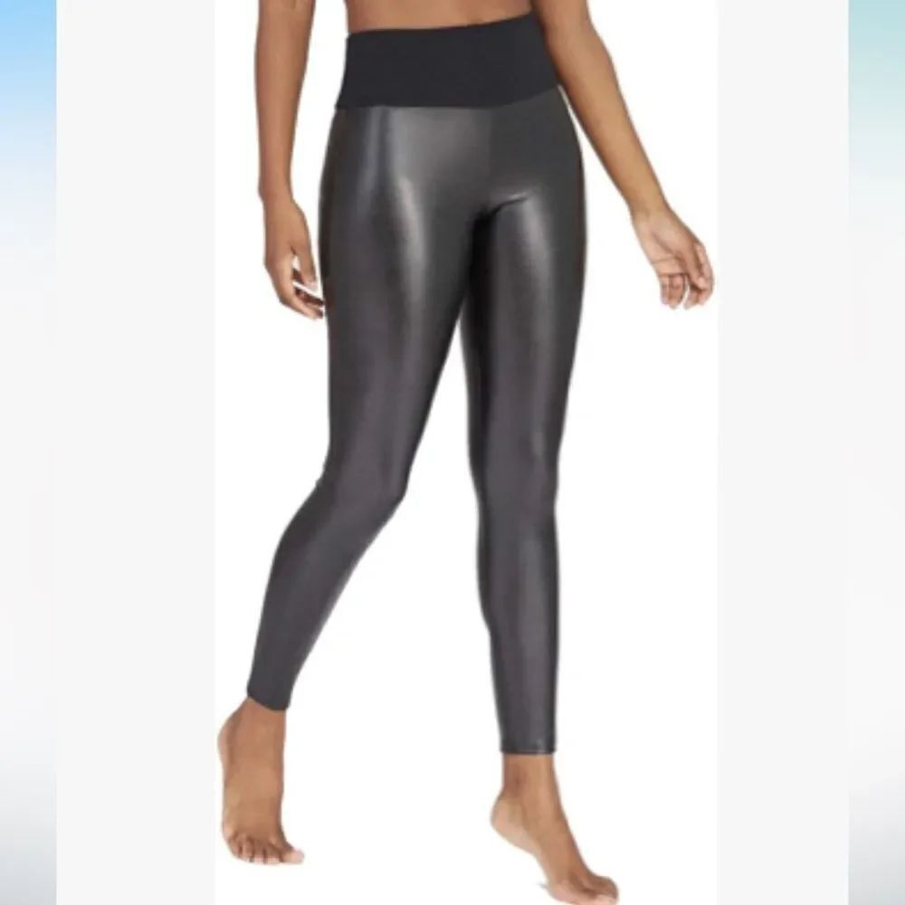 Assets by Spanx Women's All Over Faux Leather Leggings Size XL